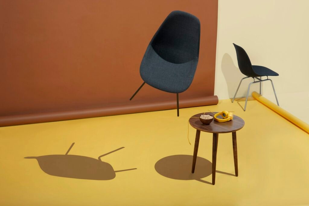 Axis Dining Set